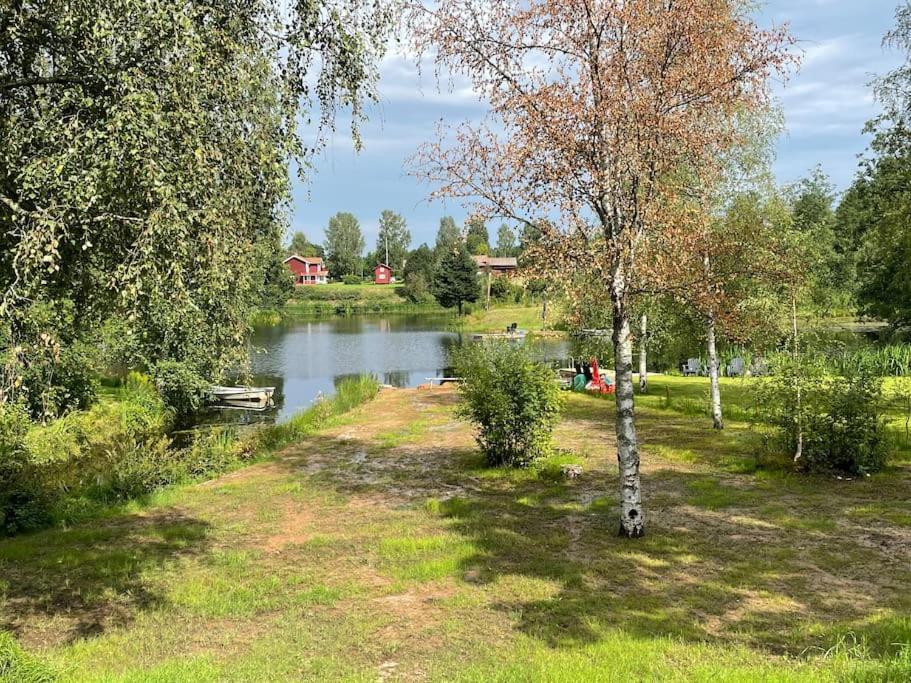 Dalastuga Med Tillgang Till Badplats Leksand Exterior photo